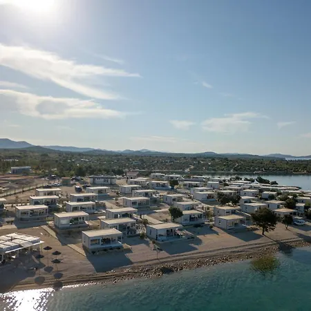 Oikos Resort Buqez - Villa Ohlive 67 * Pakostane